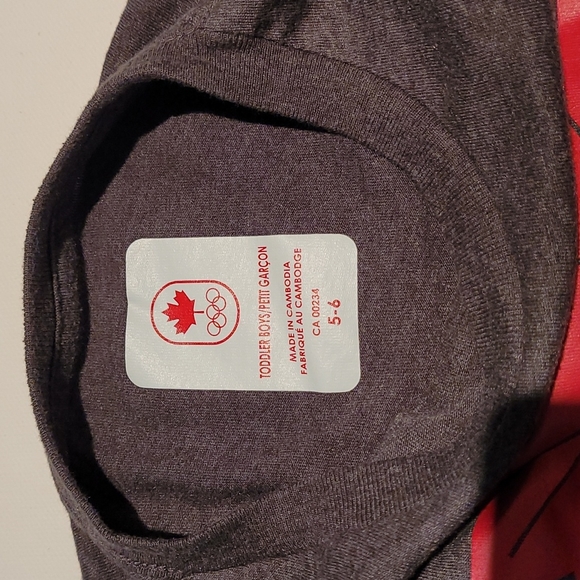 Canada Olympic Boys long sleeve shirt - Picture 3 of 4